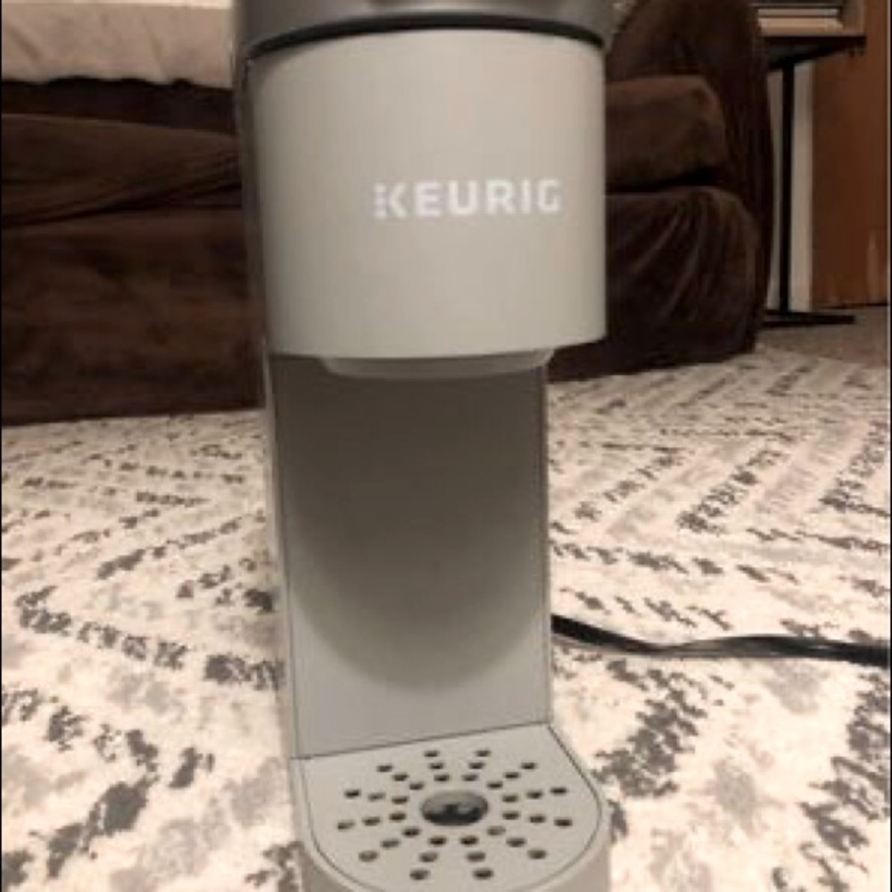 NEW keurig mini in gray!